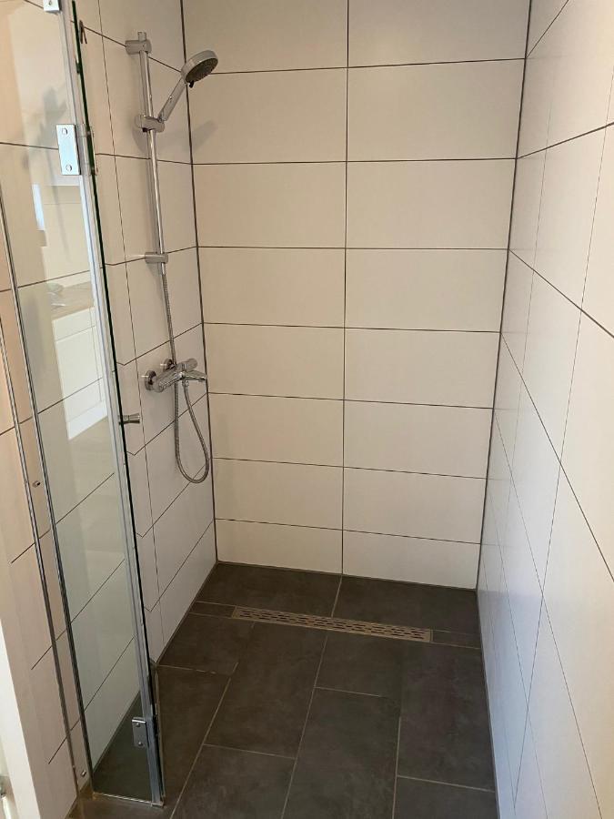 House In A Quiet Location In Zeeland 2 Apartment Bruinisse Ngoại thất bức ảnh
