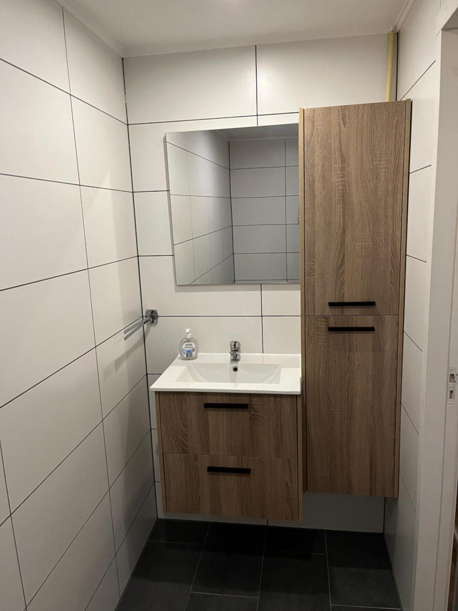 House In A Quiet Location In Zeeland 2 Apartment Bruinisse Ngoại thất bức ảnh